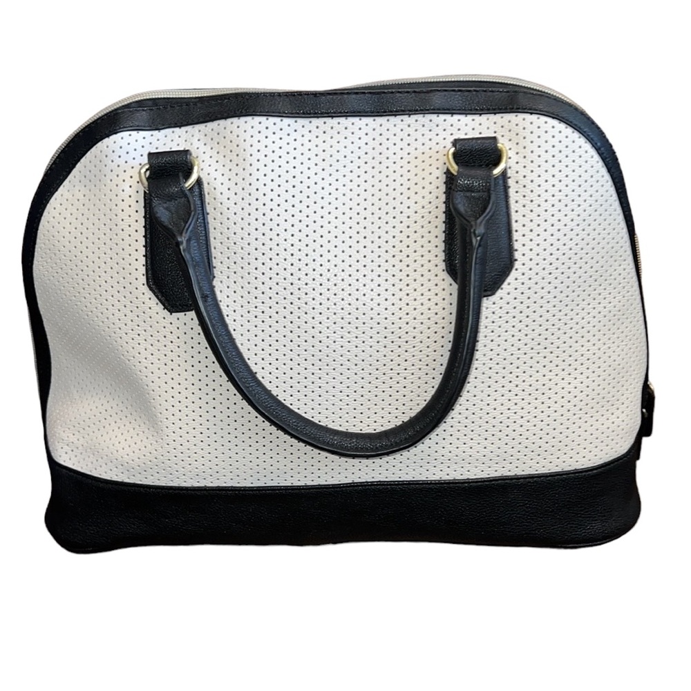 Betsy Johnson Dome Bag - Picture 6 of 16